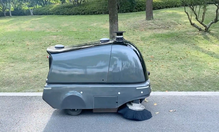 Sweeper XG Can Adapt to Different Road Surfaces